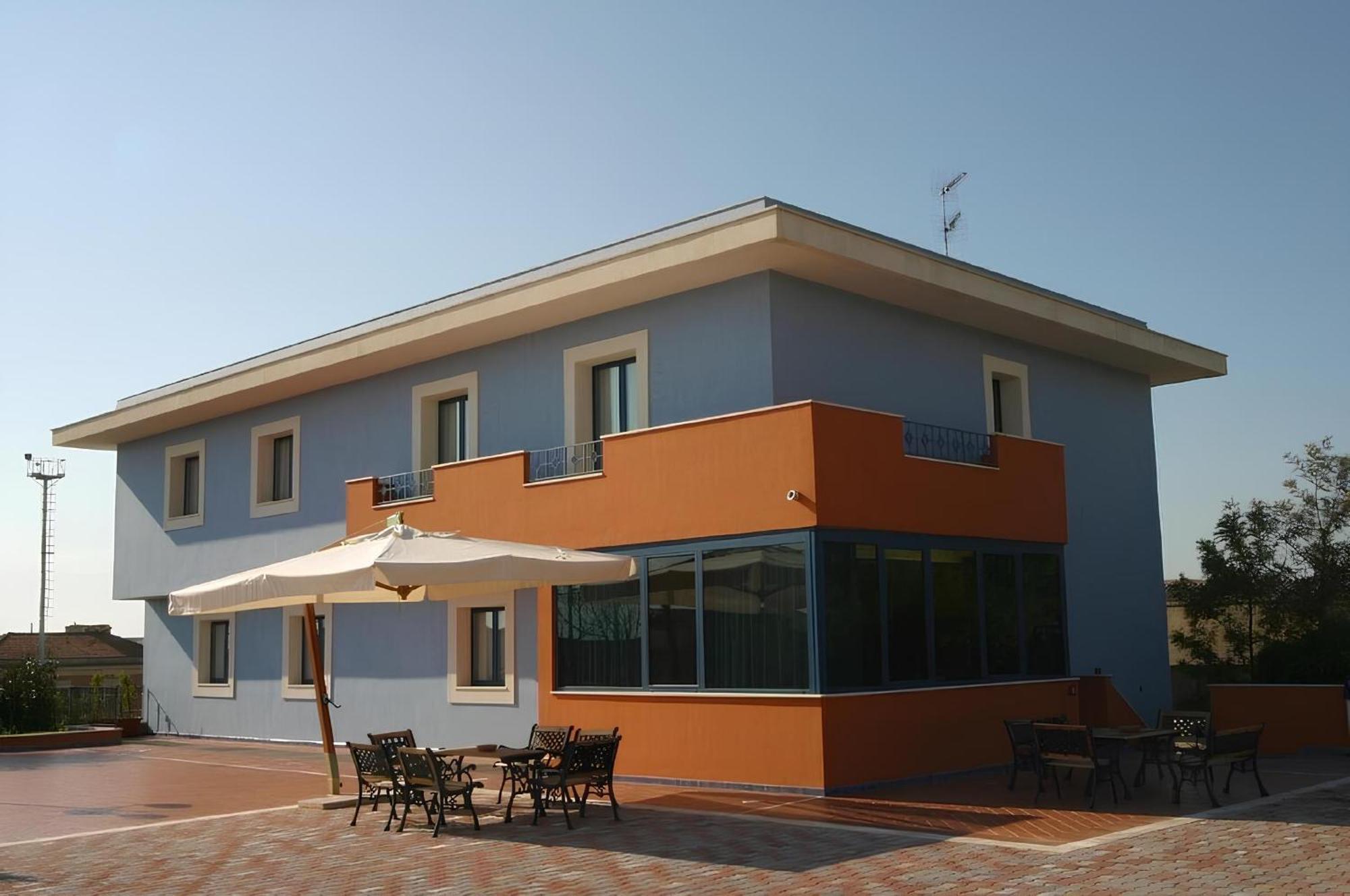 Motel - Hotel Nautico ปอซซัลโล ภายนอก รูปภาพ